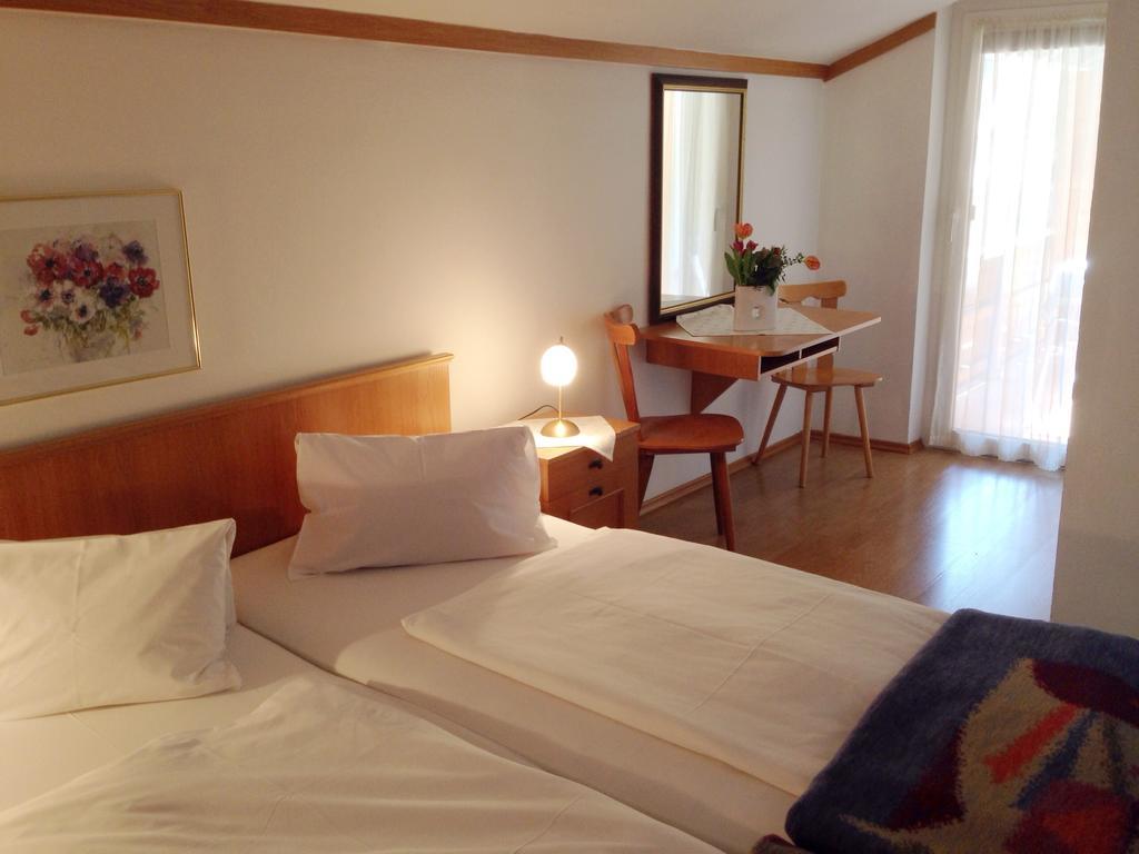 Hotel Gasthof Zach-Rauch Salla Zimmer foto